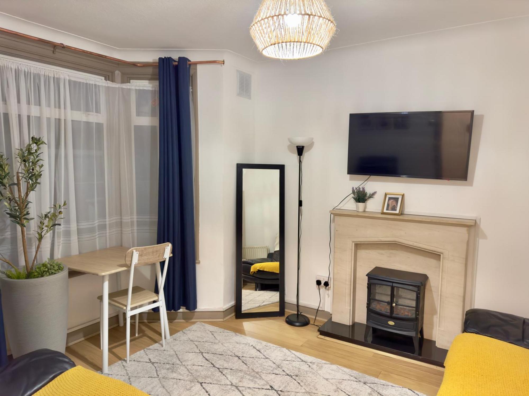 Entire 3 Bedroom With Garden In London Apartamento